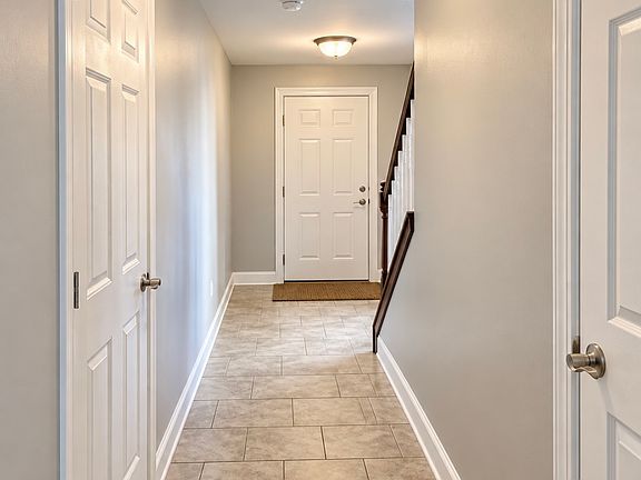 3rd image of 2218 Lapis Ln
