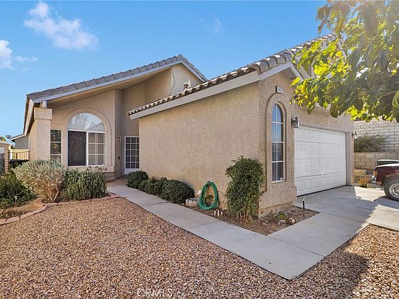 3rd image of 14979 Buckskin Rd