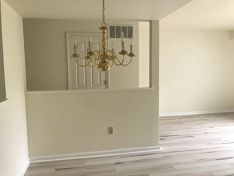 222 Cambridge Ct — Photo 19