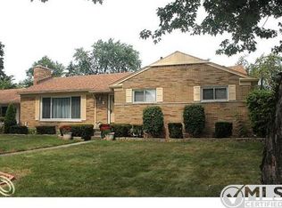 1830 Vinton Rd, Royal Oak, MI 48067