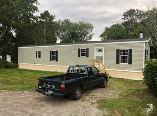 52 Mount Ephraim Rd, Searsport, ME 04974