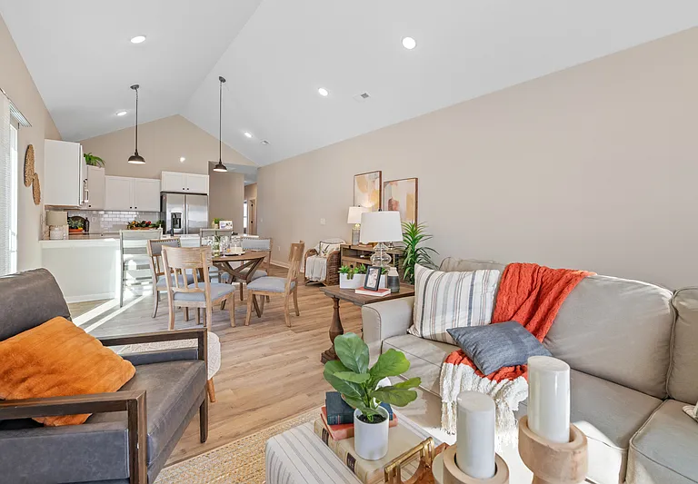 3669 N Azalea St #1 — Photo 11