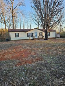 135 Jennings Rd, Dallas, NC, 28034