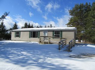 869 Deer St, Manistique, MI 49854