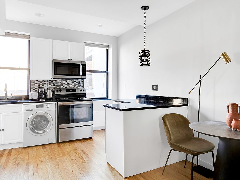 1st image of 65 Lafayette Ave APT 1