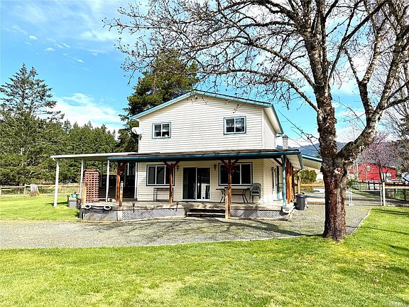 3rd image of 6131 Drinkwater Rd