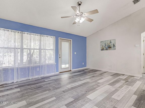 2nd image of 3228 SEXTON Drive