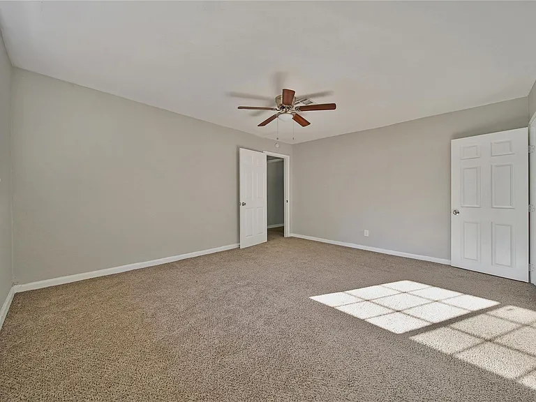 10071 Woodhollow Dr — Photo 8