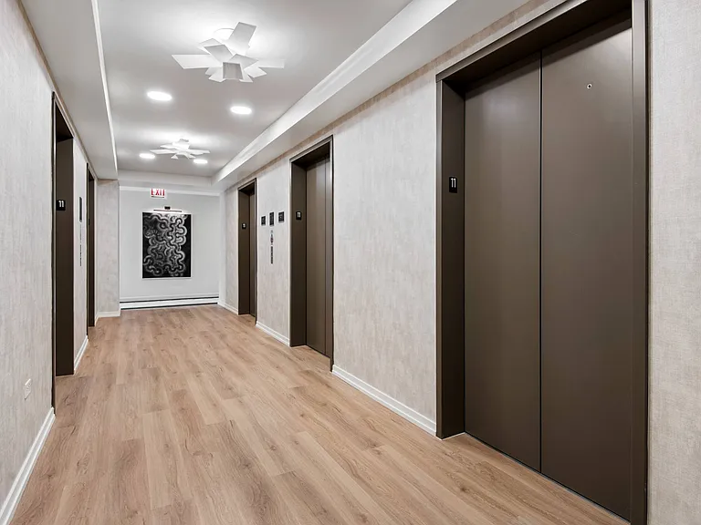 K2 Apartments — Photo 39
