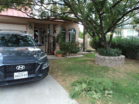 3rd image of 4604 Loma Escondida Dr