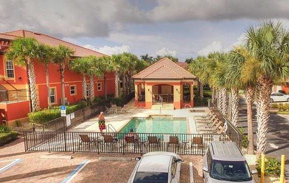 Community Pool, Hot Tub, community kitchen with grills