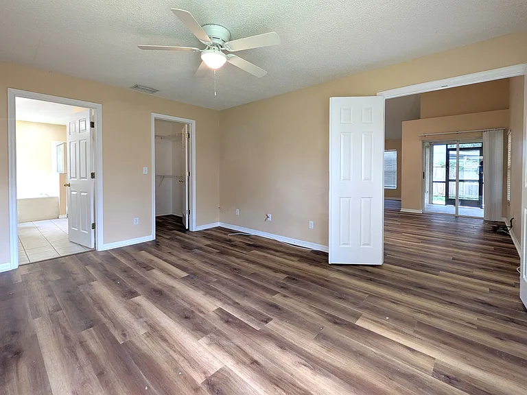 4029 Quail Briar Dr — Photo 12