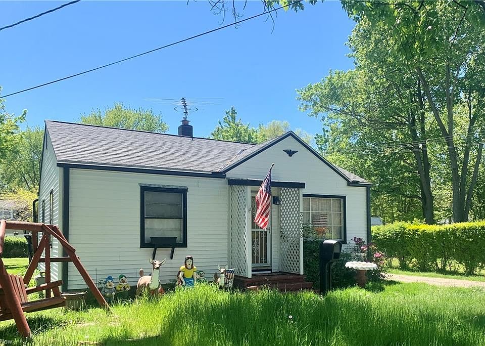 1st image of 34038 Sylvia Dr