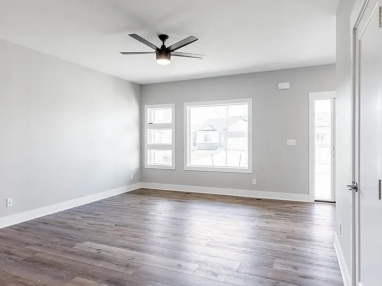 16685 Wilden Dr — Photo 6