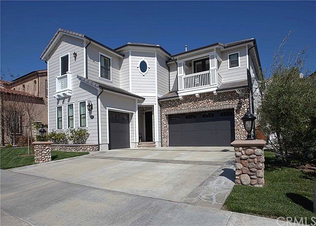Curb appeal for days. 3 car garage