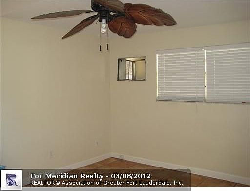 4th image of 3130 SW 37th Ave