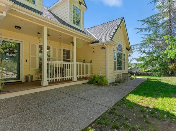 18824 Pyrite Ct, Penn Valley, CA 95946