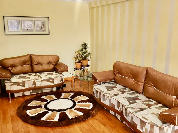 2626 Homecrest Avenue image 1 of 8