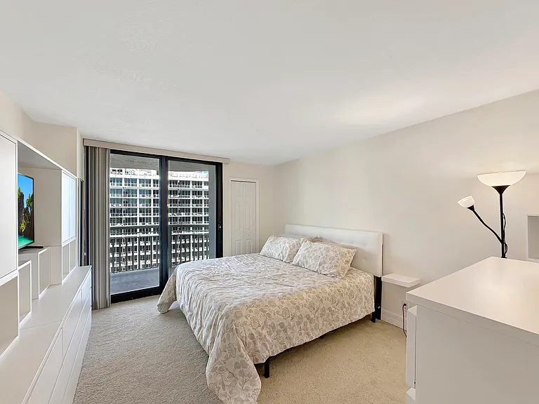 3000 N Ocean Dr #20B — Photo 14