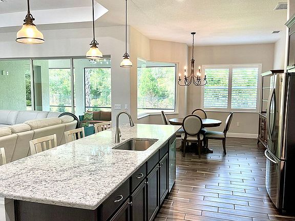 5th image of 7128 Ryedale Ct