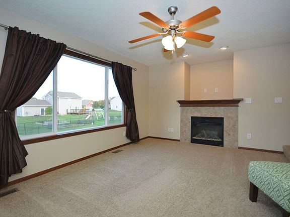 5th image of 4011 NE Trilein Dr