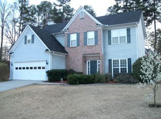 2662 Cascade Bend Dr, Buford, GA 30519