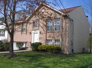 530 Ripple Creek Dr, Elsmere, KY 41018