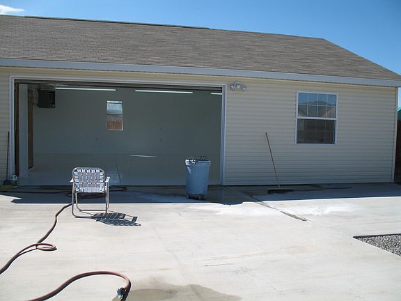 Shop w/ new floor paint