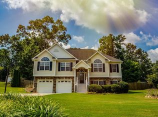 114 Greenfield Ct, Carrollton, GA 30116