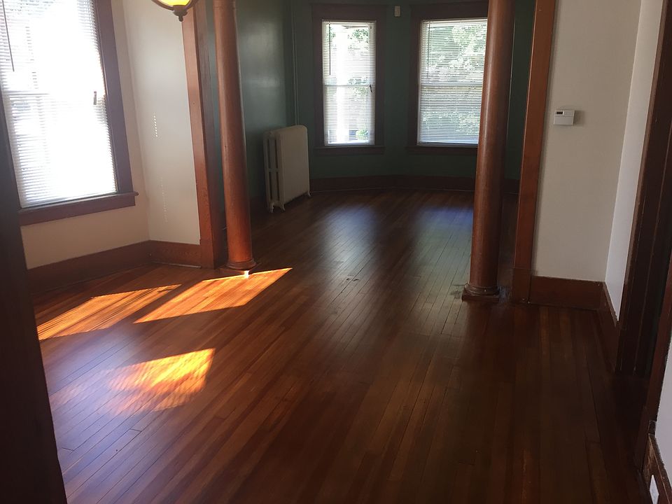 Dining Room/Living Room