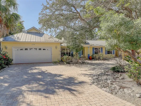226 Ogden St, Sarasota, FL 34242