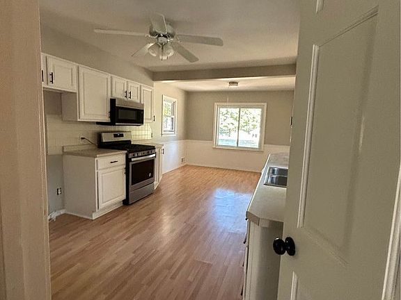 5th image of 1200 Parsons St