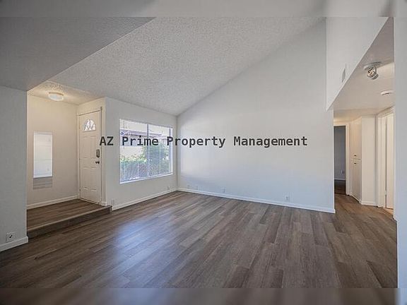 5th image of 900 S Hacienda Dr Unit B