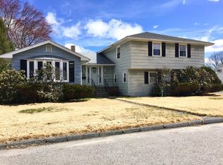 18 Lorenzo Cir, Methuen, MA 01844