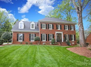 9426 Hathwyck Ct, Matthews, NC 28105