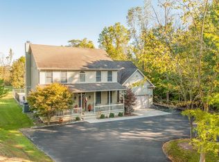 544 Armstrong Rd, Delaware, OH 43015