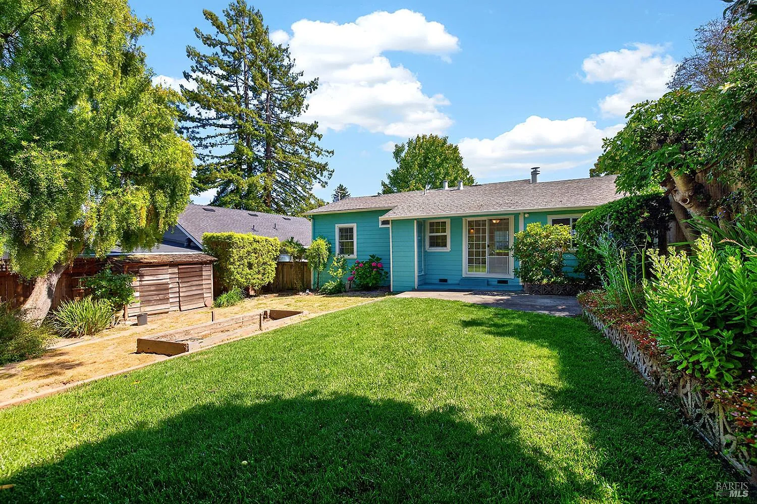 7260 Hayden Avenue - Photo 3