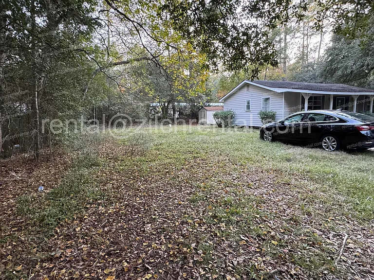 25594 W Spruce St — Photo 2