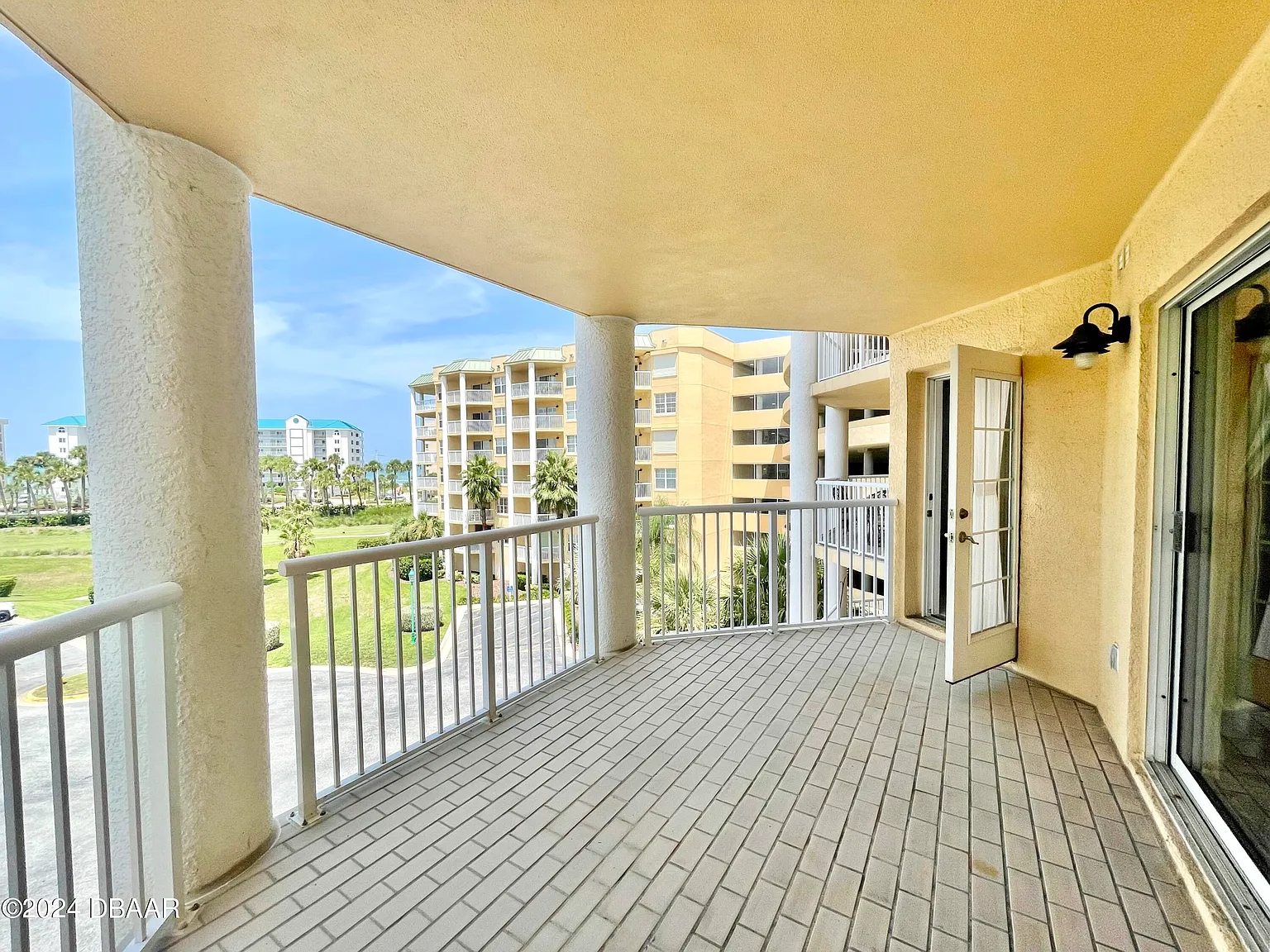 4670 Links Village Dr — Photo 4