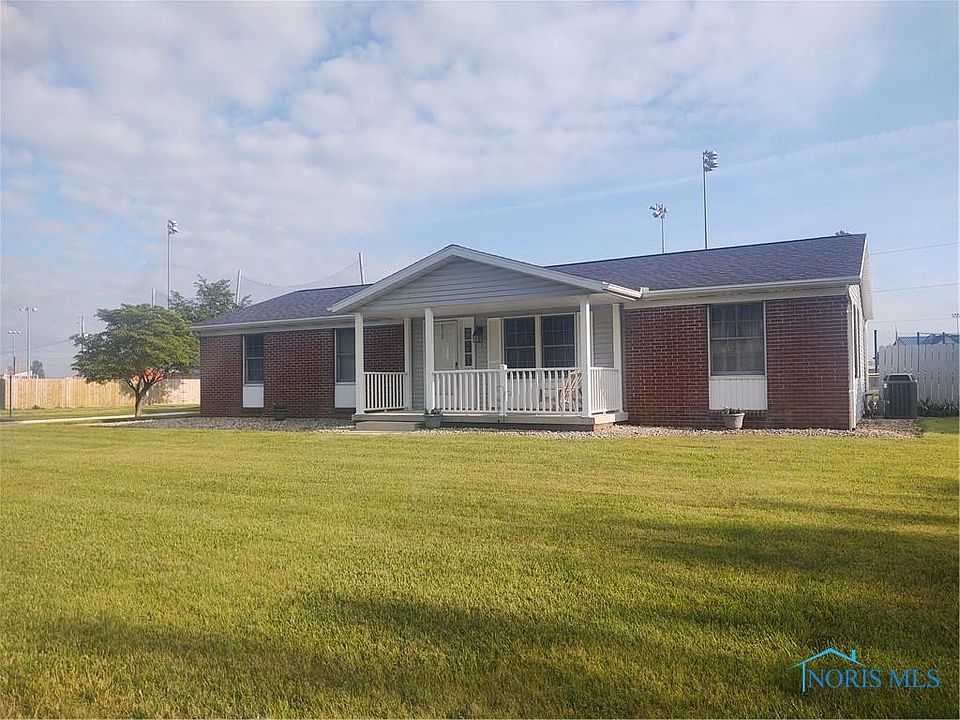 1st image of 308 Hillshafer Dr