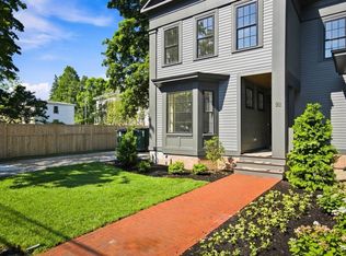 92 Federal St #B, Newburyport, MA 01950