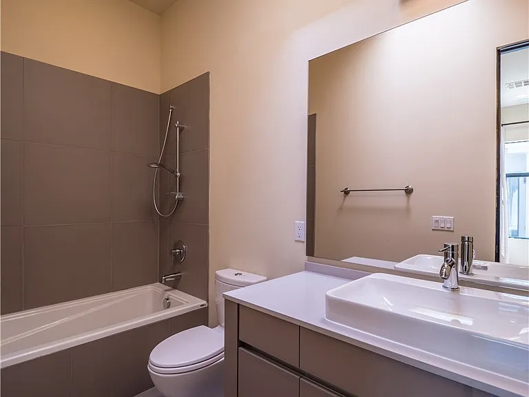 7447 Yonie Ct — Photo 29