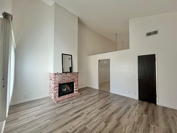 3rd image of 9419 Maria Way