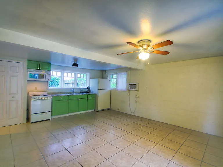 3035 Melton St N #1/2 — Photo 16