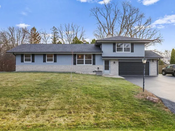 9166 North Silver Brook LANE, Brown Deer, WI 53223