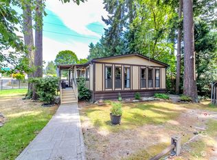 1105 S 200th St, Seattle, WA