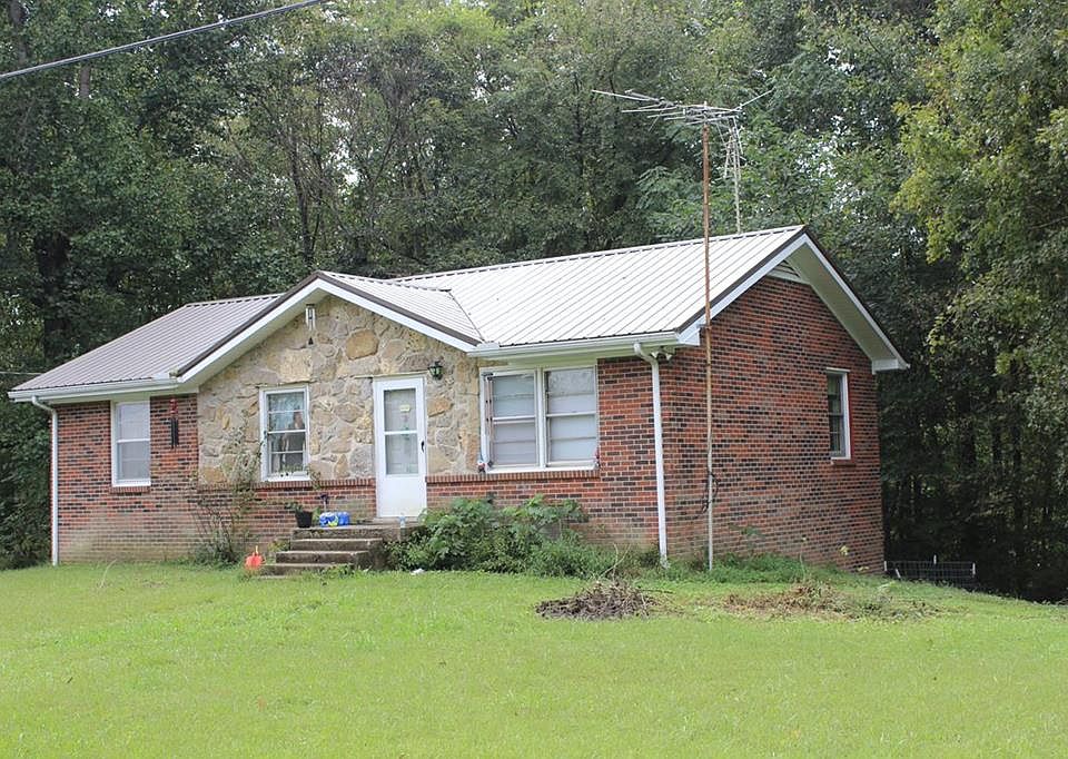 1st image of 322 Poplar Grove Ln
