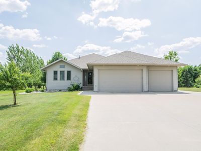 633 Leonards Way, Argusville, ND, 58005