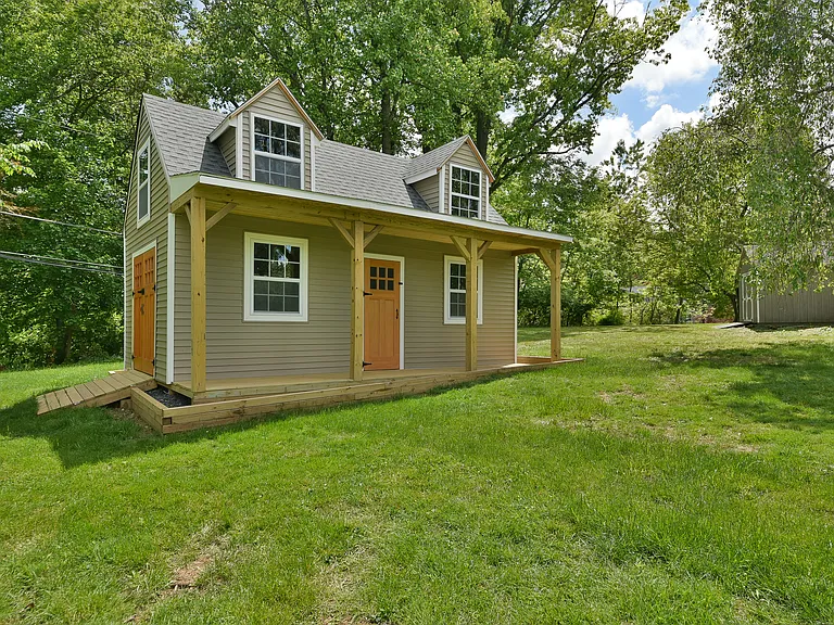 966 Paige Ct — Photo 64