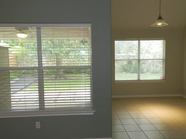 613 Hickory Run Dr — Photo 17